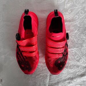 Women’s New Balance NB Running Shoes - Red, size 9, B width, gently used